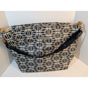 Petunia Pickle Bottom Downtown Tote Diaper Duffle Bag Weekender Travel Bag